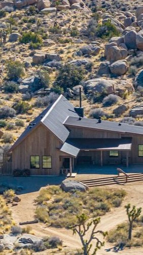 House Surrounded by California Desert Rocks Sold for US$4.2 Million