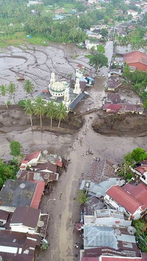 Fakta-Fakta Banjir Lahar Dingin Gunung Marapi Terjang 4 Wilayah di Sumbar, 37 Orang Tewas