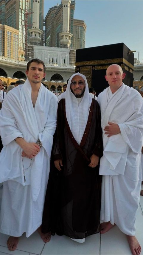Umrah Journey of Biaggio Walsh, Grandson of Muhammad Ali, Bringing Extraordinary Experience, Can Connect with God