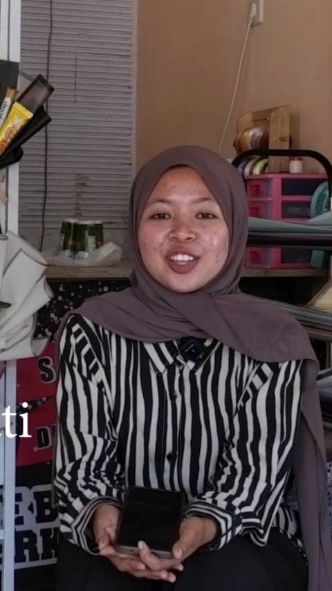 Modal Limbah Kain Perca, Mahasiswi Ini Jalankan Bisnis Buket Bunga Raup Cuan Jutaan Rupiah per Bulan