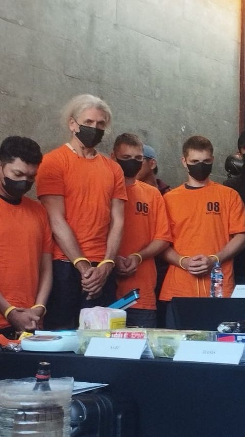 Begini Awal Mula WNA Ukraina dan Rusia Sewa Vila di Badung Bali hingga Disulap Jadi Pabrik Narkotika