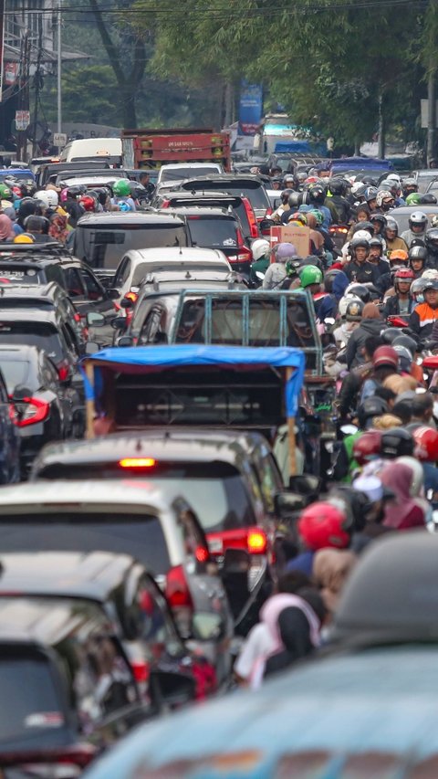 Macet Horor di Jalan Yos Sudarso Selasa Pagi, Penyebabnya Ternyata dari Dalam Pelabuhan Tanjung Priok