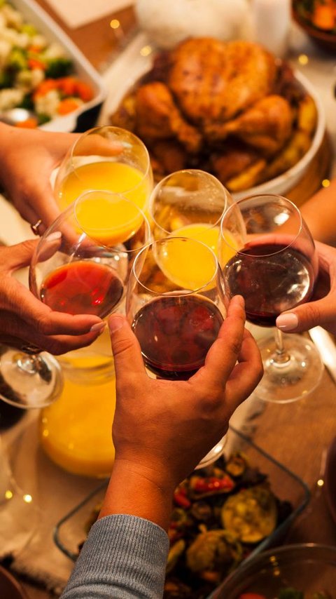 7 Foods to Avoid When Drinking Alcohol