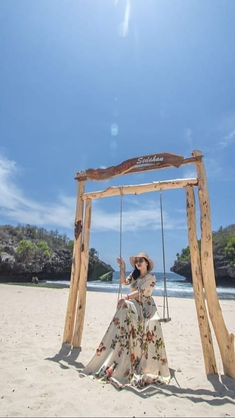 Jadi Spot Favorit Mancing dan Camping, Ini 4 Fakta Pantai Sedahan di Gunungkidul