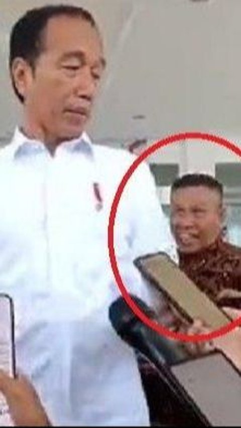 Pria NeKat Mendekati Jokowi di RSUD Konawe