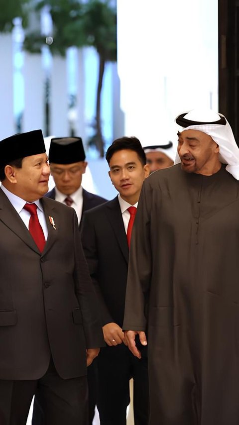 Perlakuan Istimewa Prabowo saat Ketemu Pangeran MBZ di UEA, Pengawalan Super Ketat Serba Putih