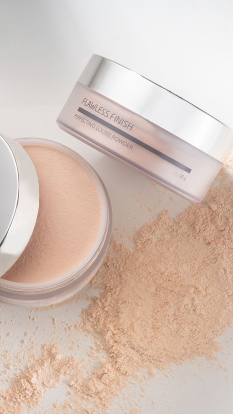How to Choose Loose Powder According to Experts, Adjust to Your Skin Type