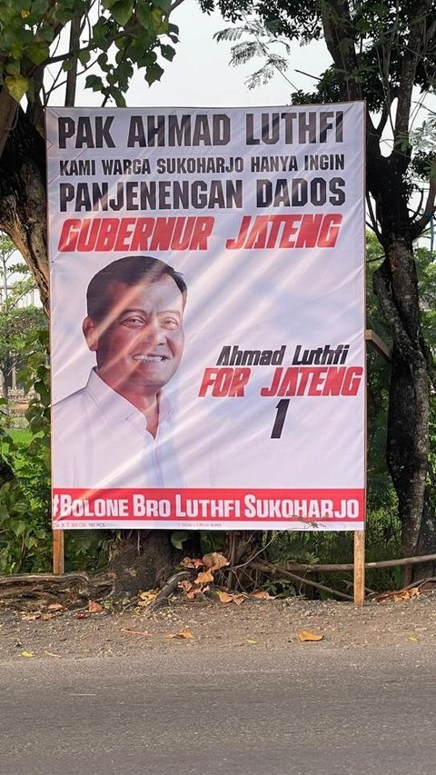 Baliho Dukungan Ahmad Luthfi Maju Pilgub Jateng Bertebaran di Sukoharjo, Klaten hingga Sragen