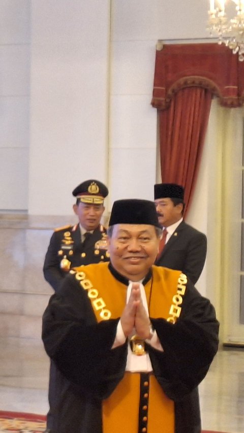 Jokowi Ambil Sumpah Hakim Agung Suharto jadi Wakil Ketua MA Bidang Non Yudisial