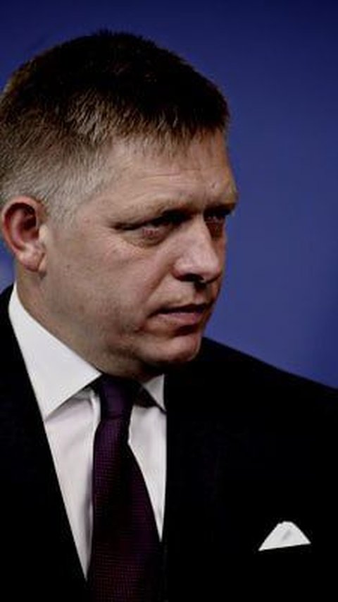 PM Slovakia Robert Fico Shot 5 Times by Mysterious Grandfather, Here's the Condition