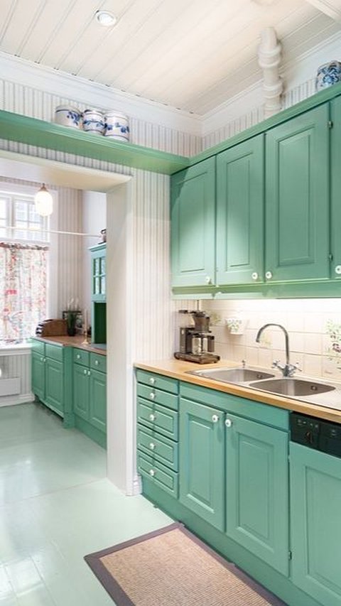 How  to Paint Kitchen Cabinet: A Fun DIY Project to Keep Your Kitchen Fresh
