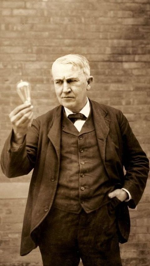 Thomas Edison Quotes on Persistence and Innovation