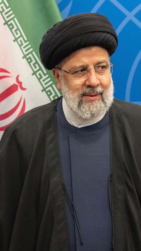 Presiden Iran Ebrahim Raisi Dilaporkan Tewas Usai Helikopter Jatuh