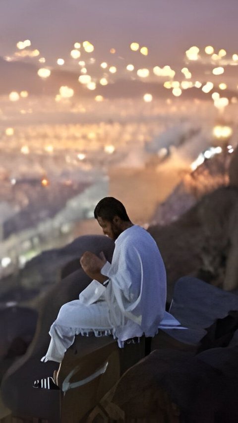 Jangan Bersedih Belum Bisa Berhaji, Pahala Menjalankan Ibadah Sholat Ini Setara dengan Naik Haji