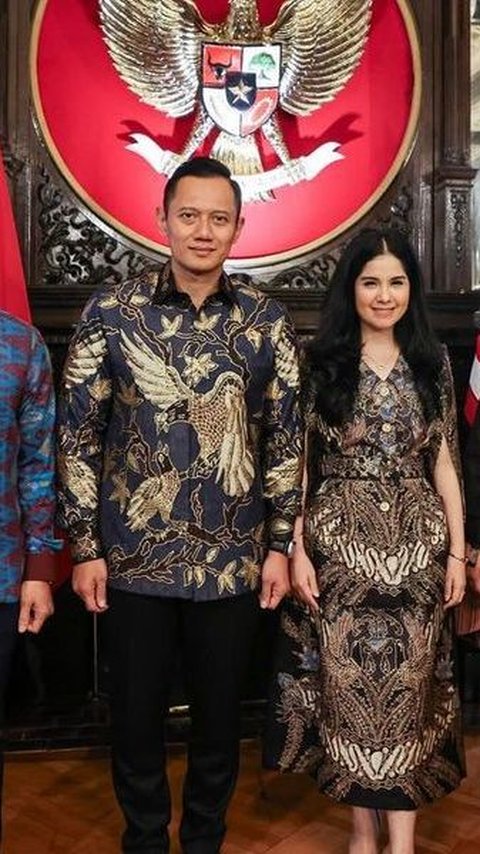 Tampil Cantik Kenakan Batik, Deretan Potret Annisa Pohan Dampingi Suami Kunjungan Kerja ke Amerika