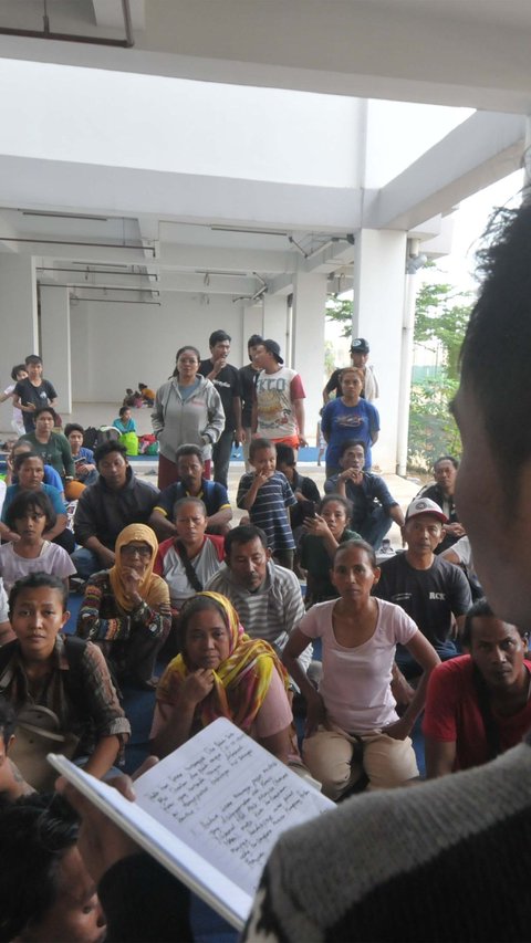 Warga Kampung Susun Bayam Digeruduk Sekuriti JakPro