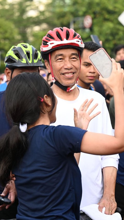 Jokowi: Tuntutan Masyarakat Semakin Tinggi, Ada Apa Dikit Viralkan