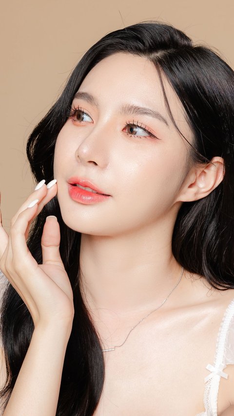 4 Tricks to Make Your Face Fresh and Glowing like a Korean Idol