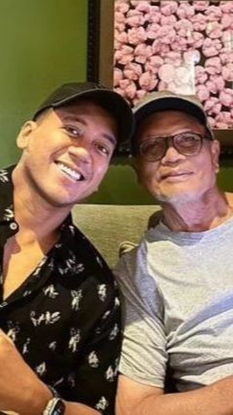 Father Passed Away at the Age of 87, Andi Rianto: “Send My Greetings to Mom, Sir”