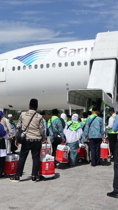 Efek Domino Mesin Pesawat Rusak, Keberangkatan Jemaah Haji Delay 17 Jam
