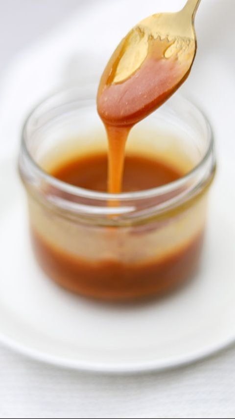 How to Make Caramel: 3 Fail-Proof Methods and Essential Tips