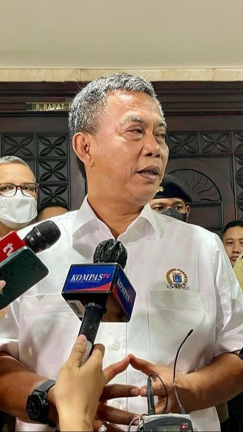 Prasetyo Edi Tidak Sendiri, Politikus PDIP Ini juga Dapat Dukungan Internal Maju Pilgub Jakarta 2024