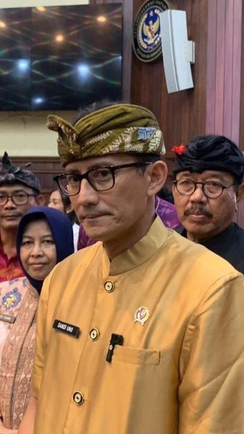 Viral Turis Asing Lakukan Tindakan Asusila di Kawasan Wisata Bali, Sandiaga Uno: Deportasi dan Larang Masuk Indonesia