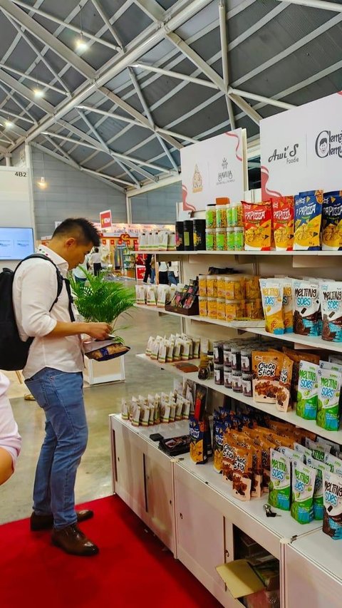 BRI Berangkatkan 8 UMKM Ikut Pameran FHA Food & Beverage 2024 di Singapore