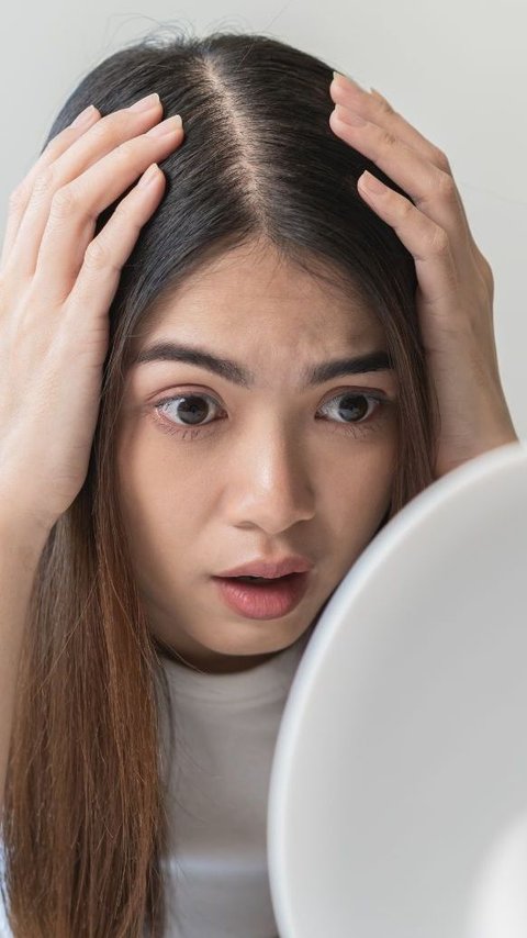 Flat and Oily Hair Caused by This Habit, Stop Now!