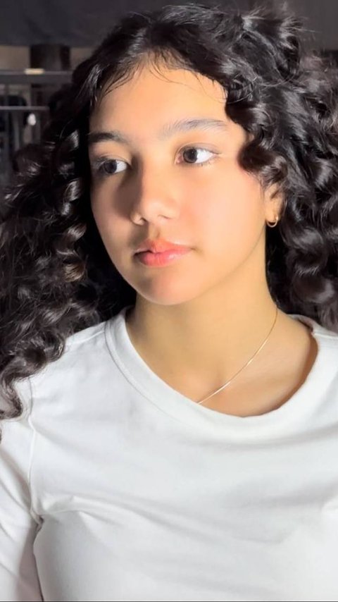 Intip Foto-foto Terbaru Leticia Putri Sulung Sheila Marcia, Penampilannya Disebut Lebih Cantik dari Sang Mama