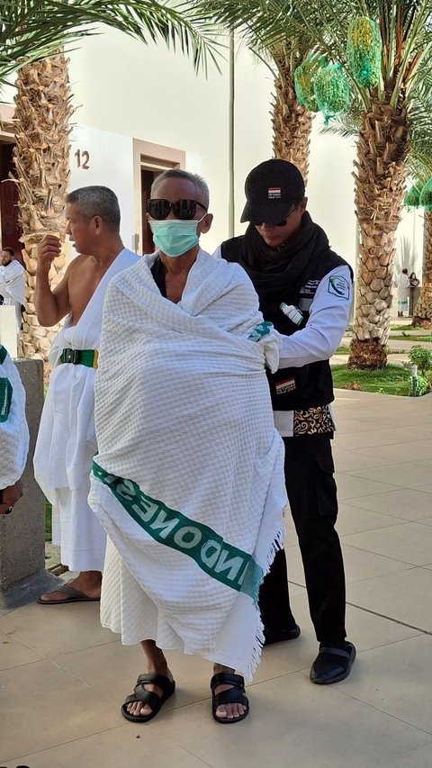 Rules to be Observed by Hajj Pilgrims While in the Holy Land: Prohibited to Burp Carelessly and Wear Immodestly in Hotels