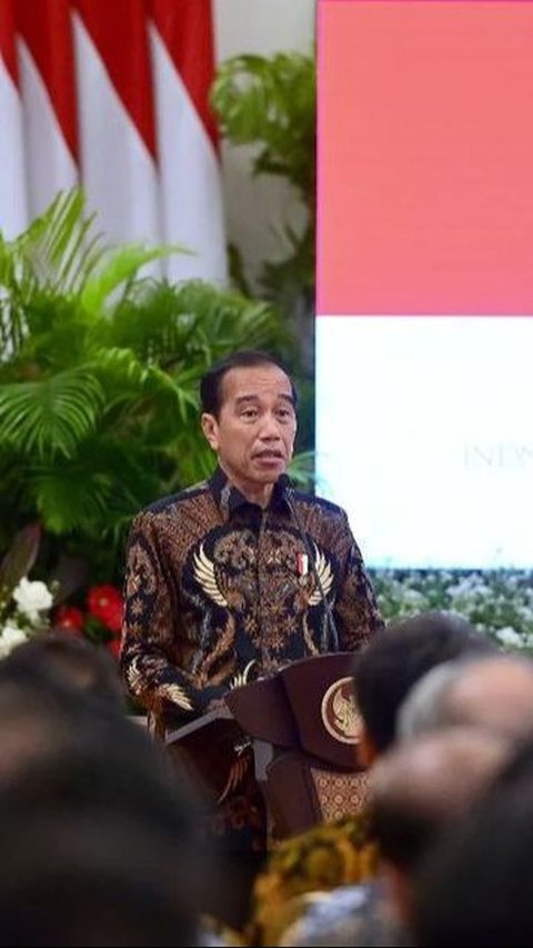 VIDEO: Jokowi Blak-blakan Potongan Gaji Pekerja, Polisi Intai Jaksa Sampai Serangan PDIP