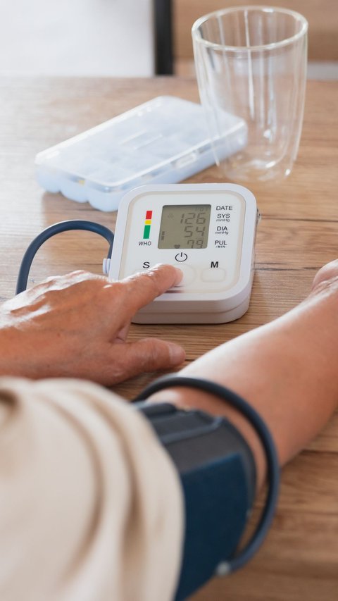 Can't Talk While Measuring Blood Pressure, Here's the Reason