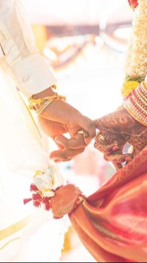 Pria India Menikahi Ibu Mertuanya Setelah Istrinya Meninggal