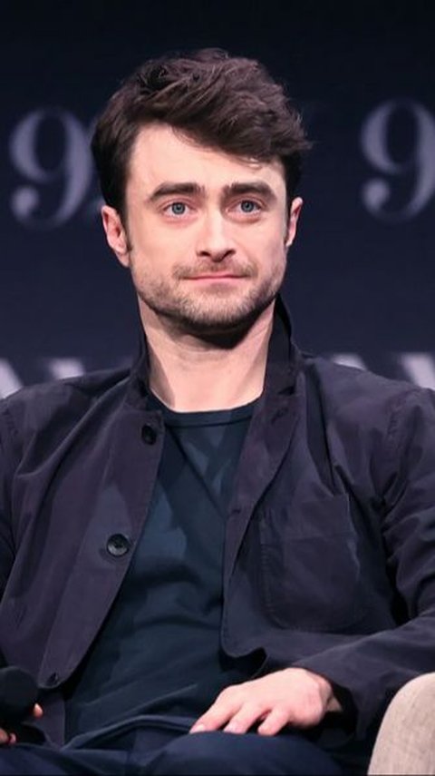 His Relationship with JK Rowling Didn't Go Well. Daniel Radcliffe: It Makes Me Very Sad