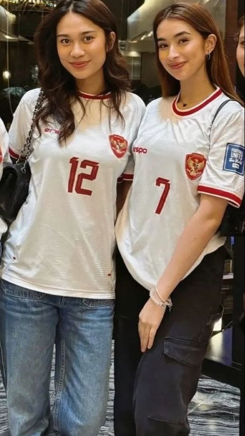 10 Adu Gaya Azizah Salsha VS Nadia Raisya, Dijuluki WAGs Timnas Indonesia Paling Cantik & Beken