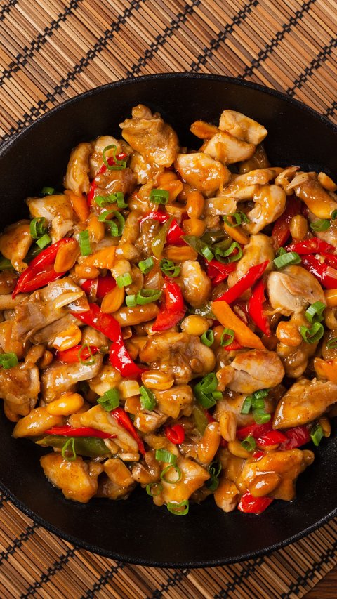 Kung Pao Chicken Recipe, a Spicy and Challenging Classic Chinese Dish
