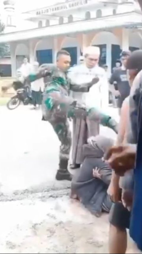Viral Prajurit TNI Tendang Kepala Warga yang Terduduk di Jalan Deli Serdang Sumut, Ini Respons Kapendam