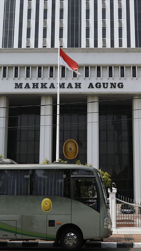 MA Ubah Syarat Batas Usia Calon Kepala Daerah, Kaesang Bisa Maju Pilgub Jakarta 2024