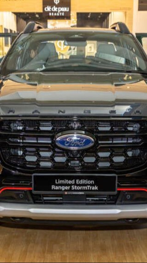 Potret Gagah Ford Ranger StormTrak, Double Cabin terlihat semakin kuat.