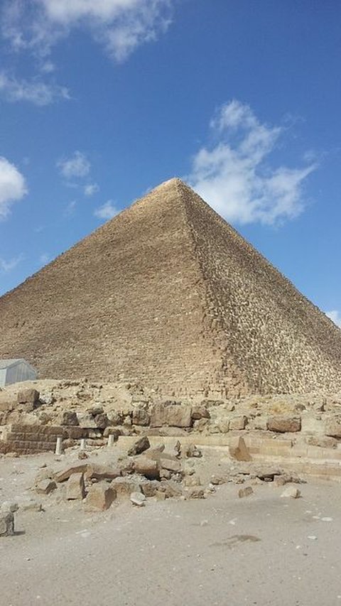 Arkeolog Temukan Kamar Rahasia di Bawah Piramida Terbesar Mesir, Fungsinya Masih Jadi Tanda Tanya