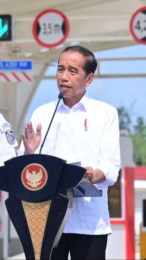 VIDEO: Pengakuan Jujur Jokowi Soal Batas Usia Kepala Daerah, Karpet Merah Untuk Kaesang?