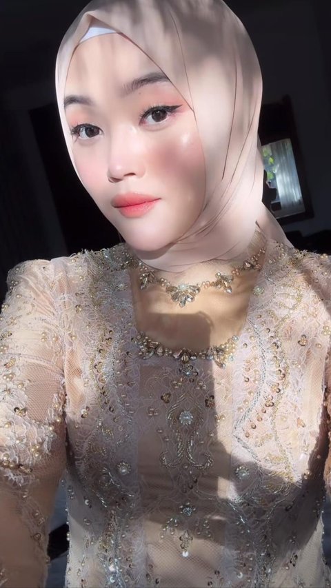 Cantiknya Putri Delina di Acara Mepamit Mahalini dan Rizky Febian, Netizen 'Si Wajah Sendu Memesona'