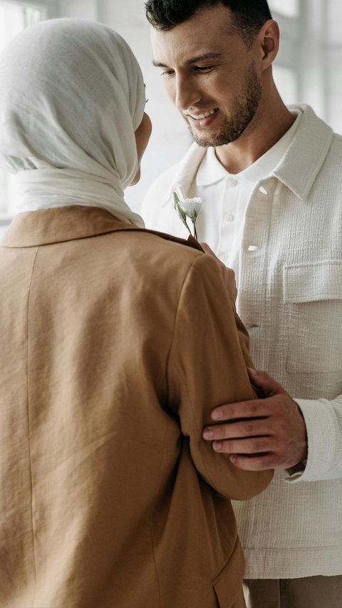 Not with Violence, This is How to Resolve Domestic Conflicts Taught by Abu Ad-Darda'