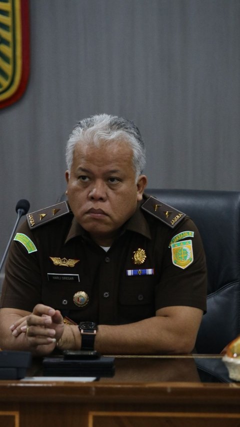 Kejagung Periksa Pejabat Bea Cukai Pekanbaru Terkait Korupsi Impor Gula PT SMIP