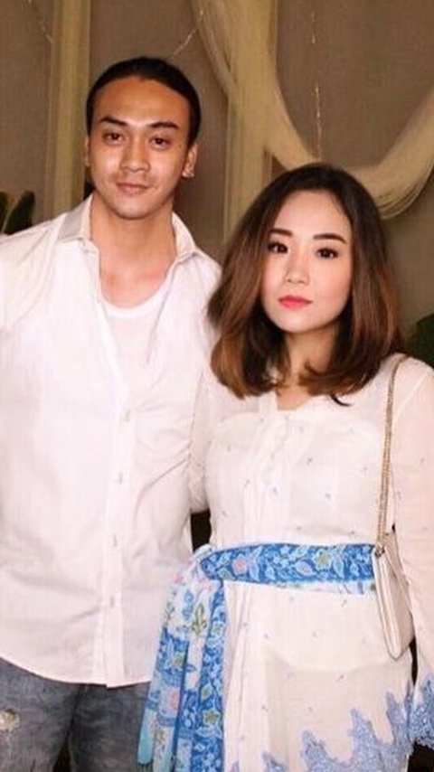 Portrait of Dimas Andrean and his rarely highlighted wife, still harmonious despite being married for 13 years without having children