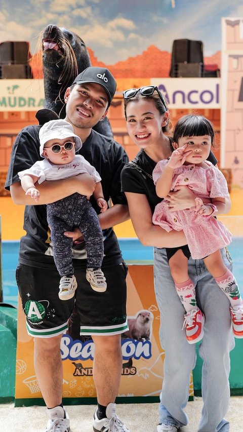 8 Exciting Moments Aaliyah Massaid & Thariq Halilintar Invite Ameena - Azura Vacation, Ready to Become a Prospective Mother