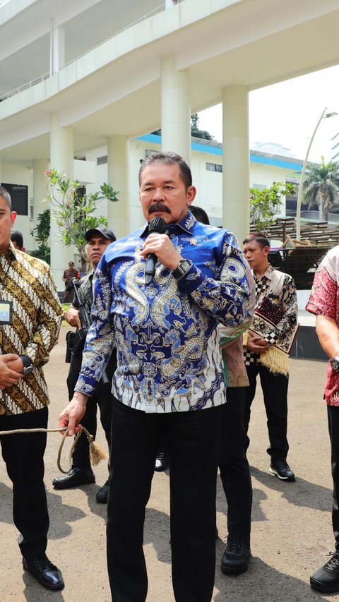 Penyerahan Hewan Kurban Idul Adha 1445 H, Jaksa Agung Tekankan Semangat Rela Berkorban bagi Insan Adhyaksa