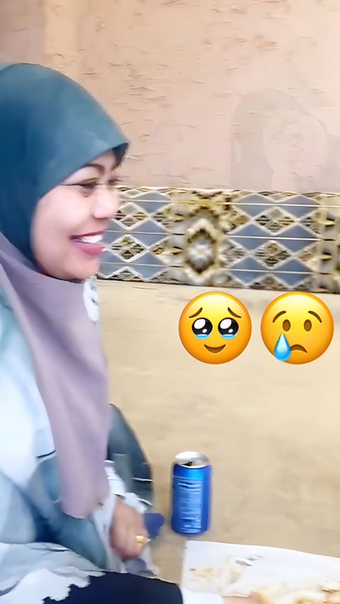This Woman Didn't Expect to Meet Her Deceased Mother During Umrah, It Feels Like Her Prayers Were Answered Directly