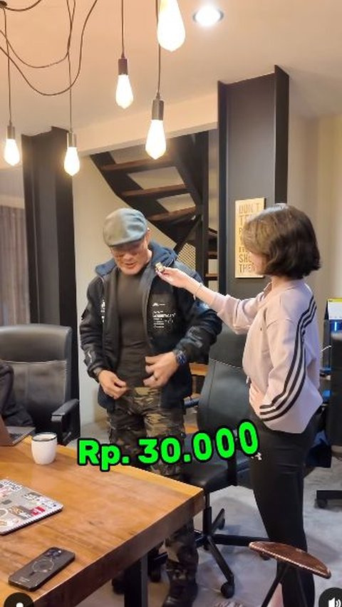 Deddy Corbuzier's Outfit Prices, Buy Online for Only Tens of Thousands!